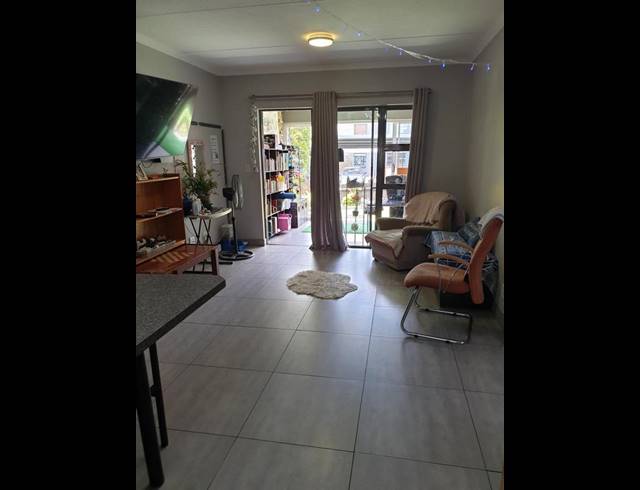 3 BEDROOM TOWNHOUSE FOR SALE IN GREENSTONE HILL